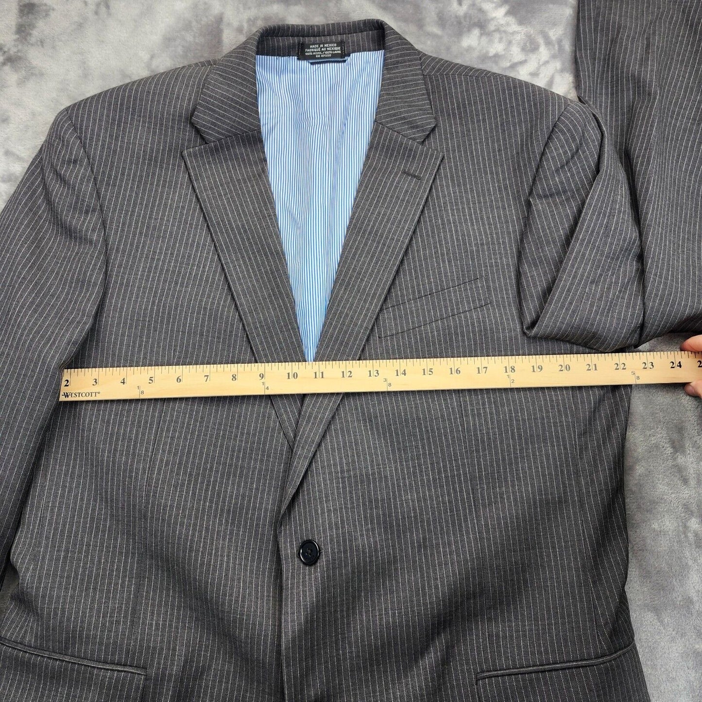 Tommy Hilfiger Gray Stripes Suit Jacket Notch Lapel 2 Button 100% Wool 46 Long