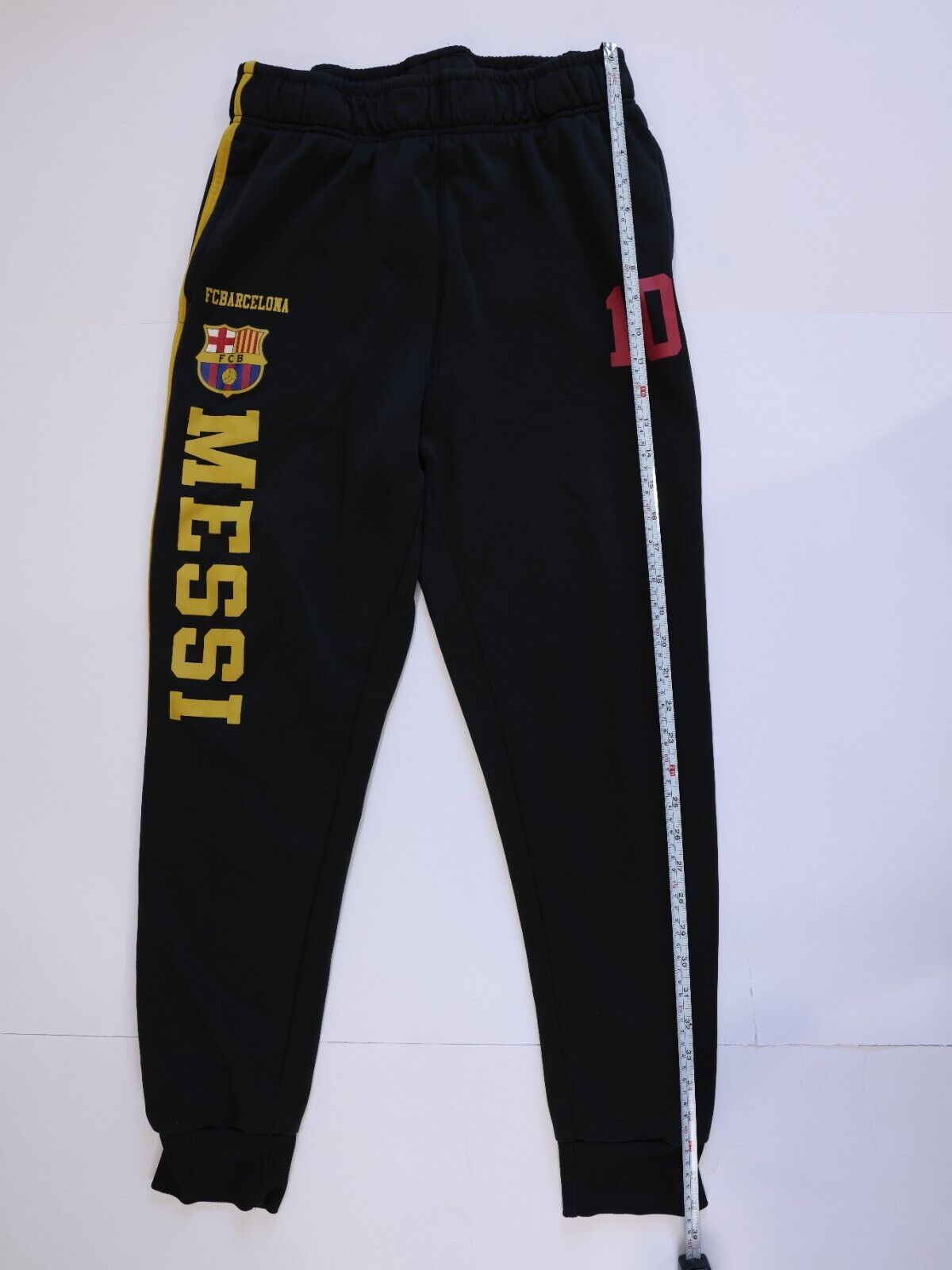 FCB Barecelona Messi Joggers Size MEDIUM Mens