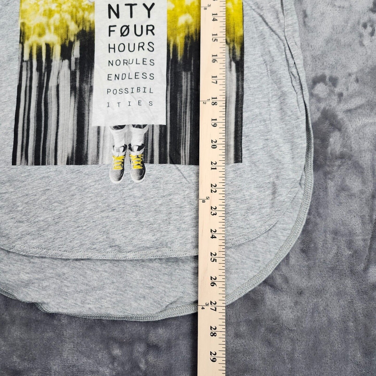 Bench Urban Wear Womens Cap sleeve Graphic T-Shirt Grey and Yellow Size Small