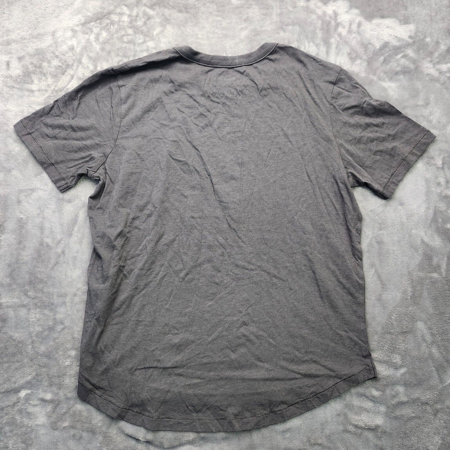 Bench Urban Wear Womens Graphic T-shirt Size Small Grey