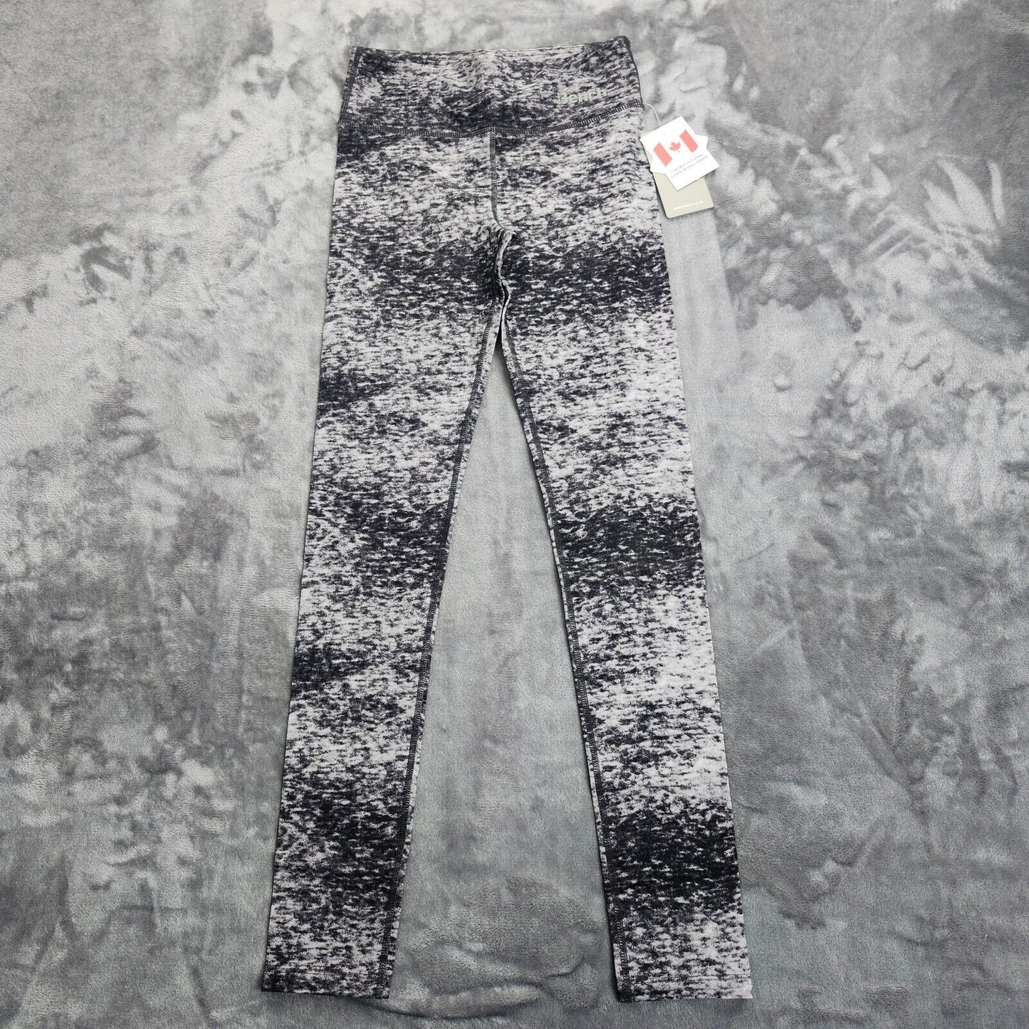 NWT Bench Urban Wear Womens Yoga pants Size XS BLK/WHT