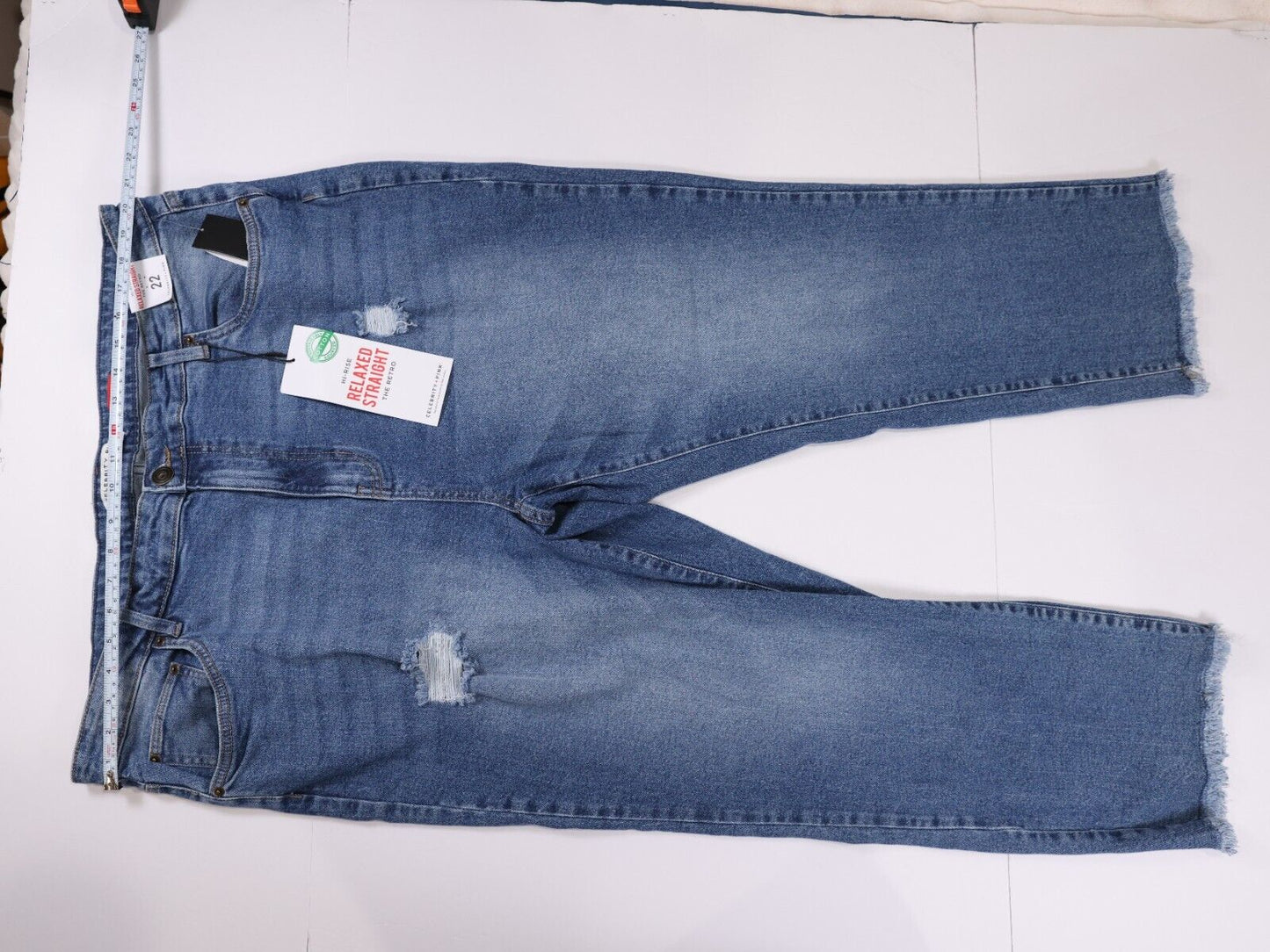 Celebrity Pink Hi-Rise Relaxed Straight The Retro Jeans Size 22