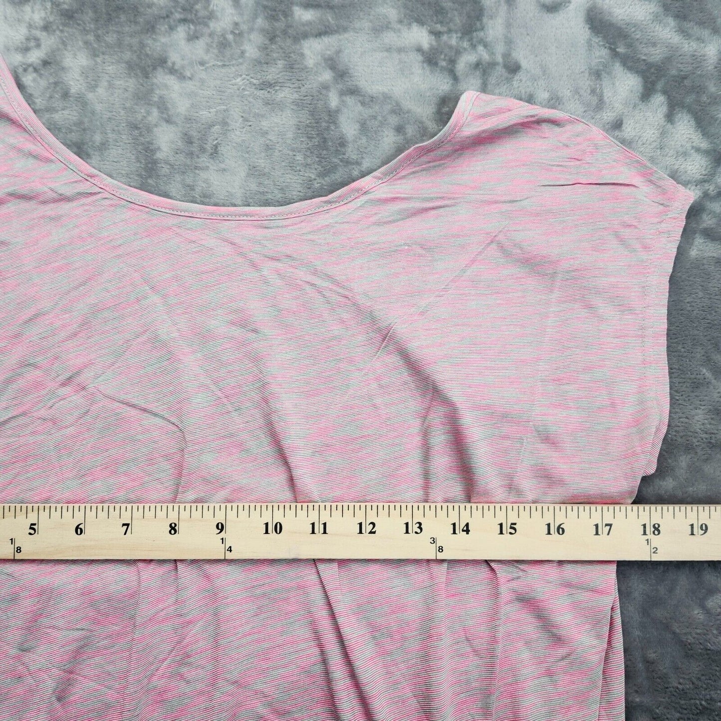 Bench Urban Wear Womens Pink Open Back T-Shirt Size Small Pink Open Back