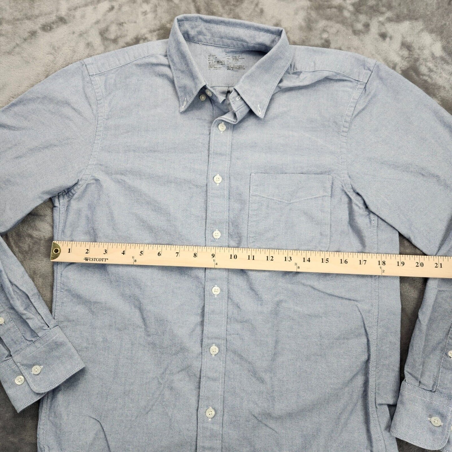 Light Blue Mens Button Up Dress Shirt Size Medium