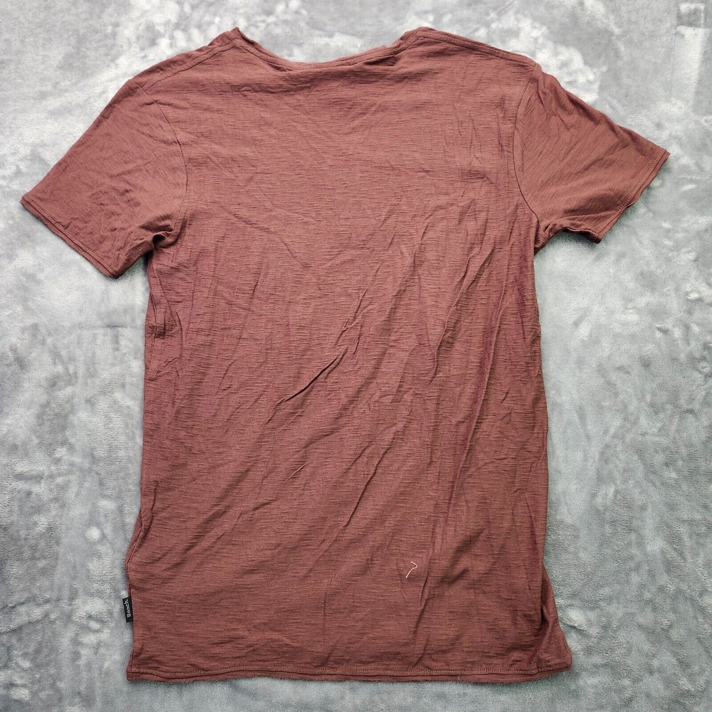 Bench Urban Wear Mens T-Shirt Size Medium Maroon