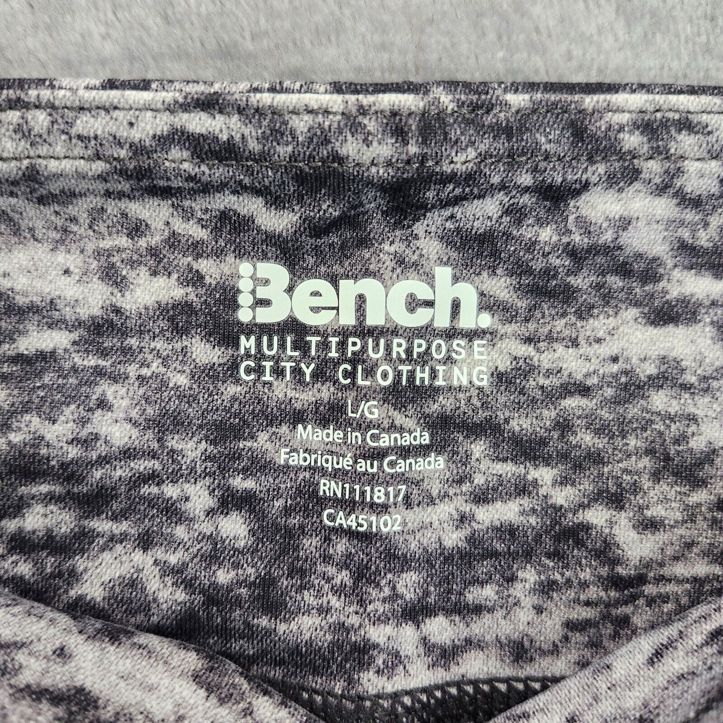 NWT Bench Urban Wear Womens Yoga pants Size Large BLK/WHT