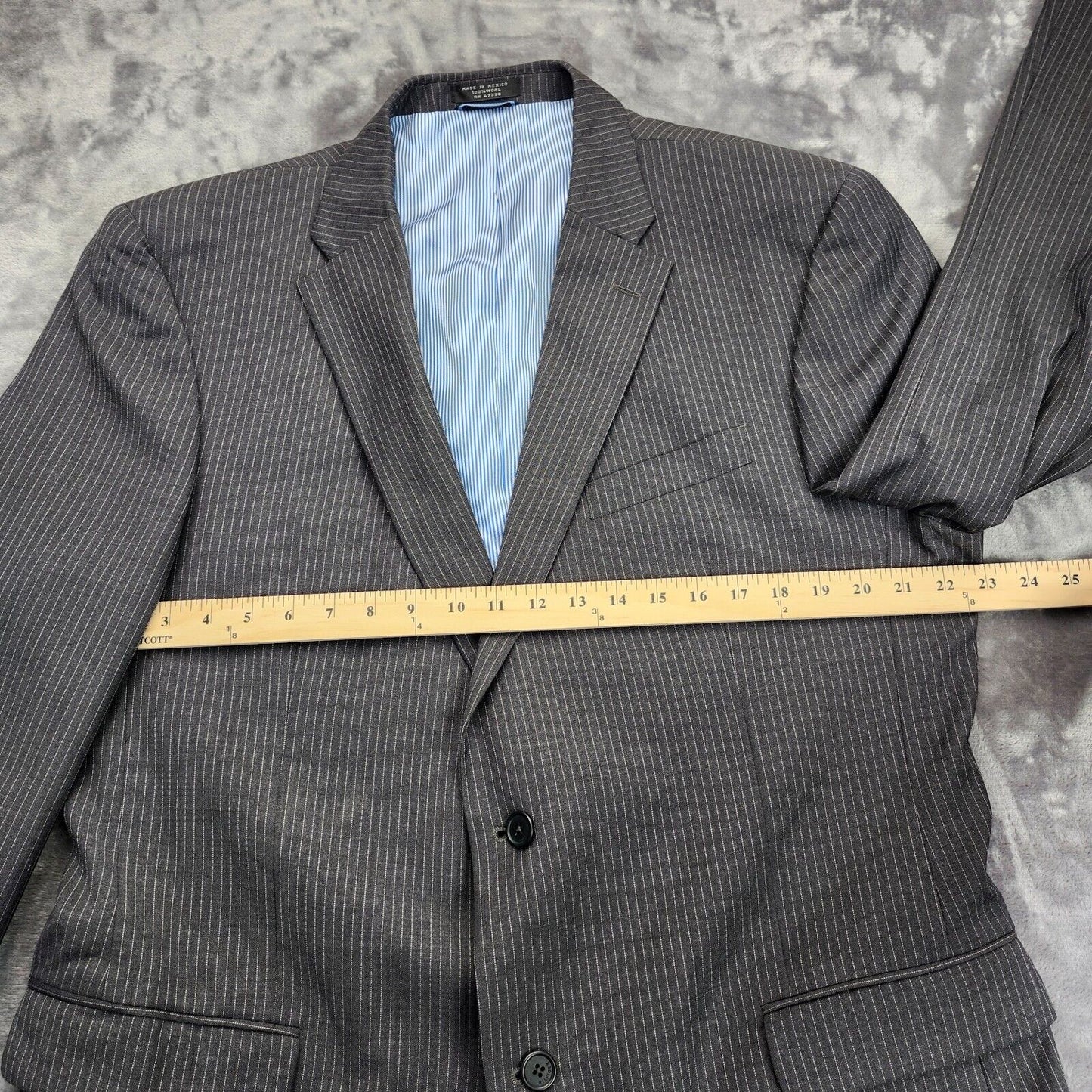 NWoT Tommy Hilfiger Gray Suit Jacket Notch Lapel 2 Button 100% Wool 46 Long