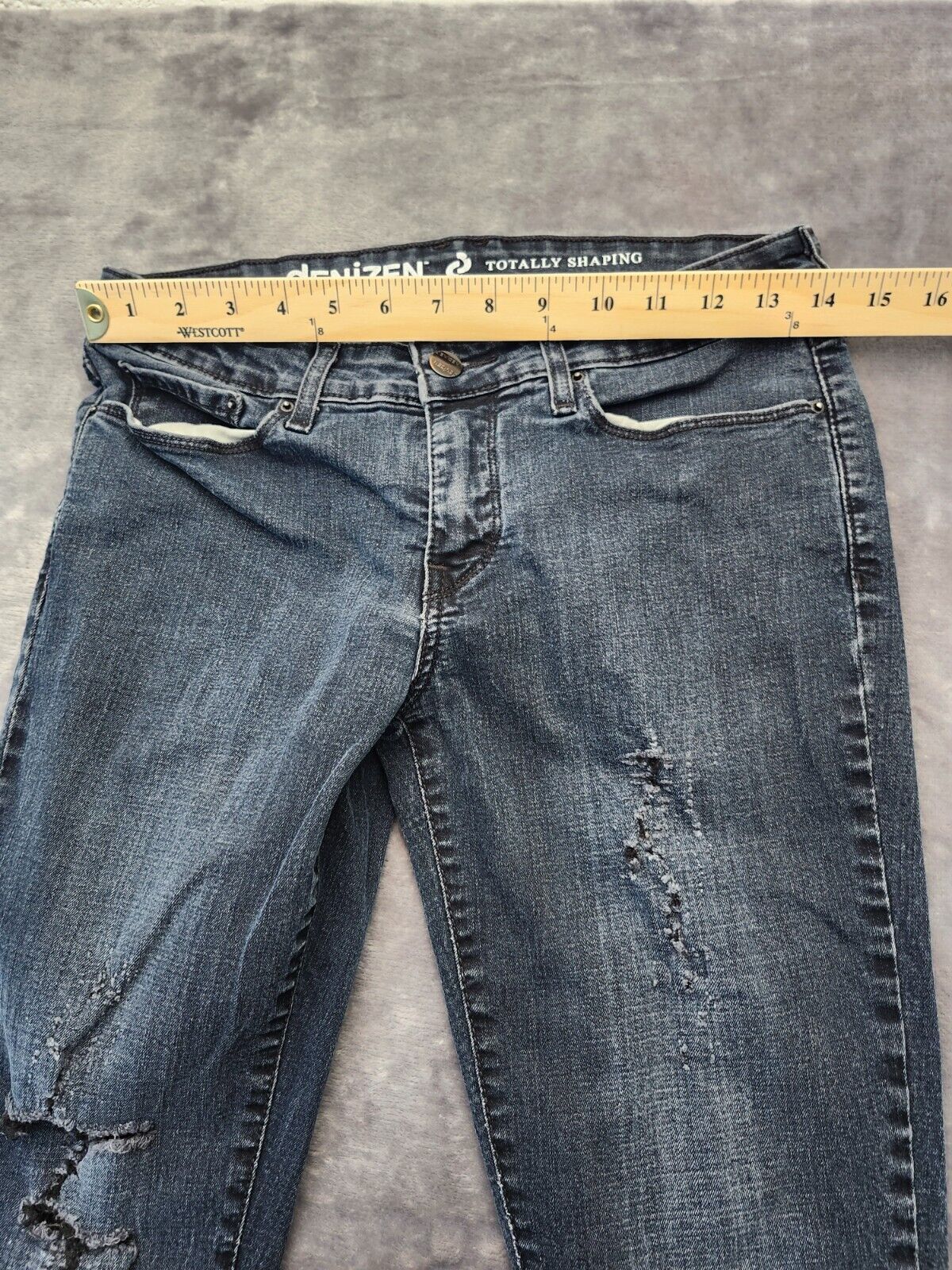 denizen from levi totally shaping skinny jeans size 8