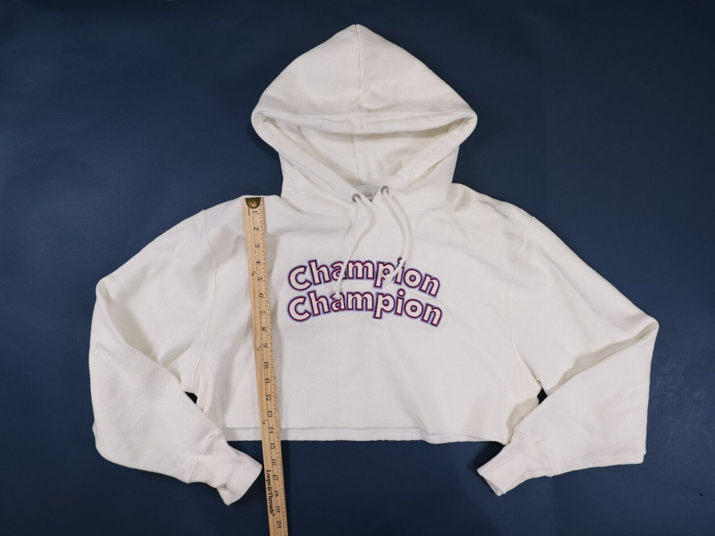 Champion Reverse Weave Sweatshirt Womens Medium White Cropped Hoodie Pullover