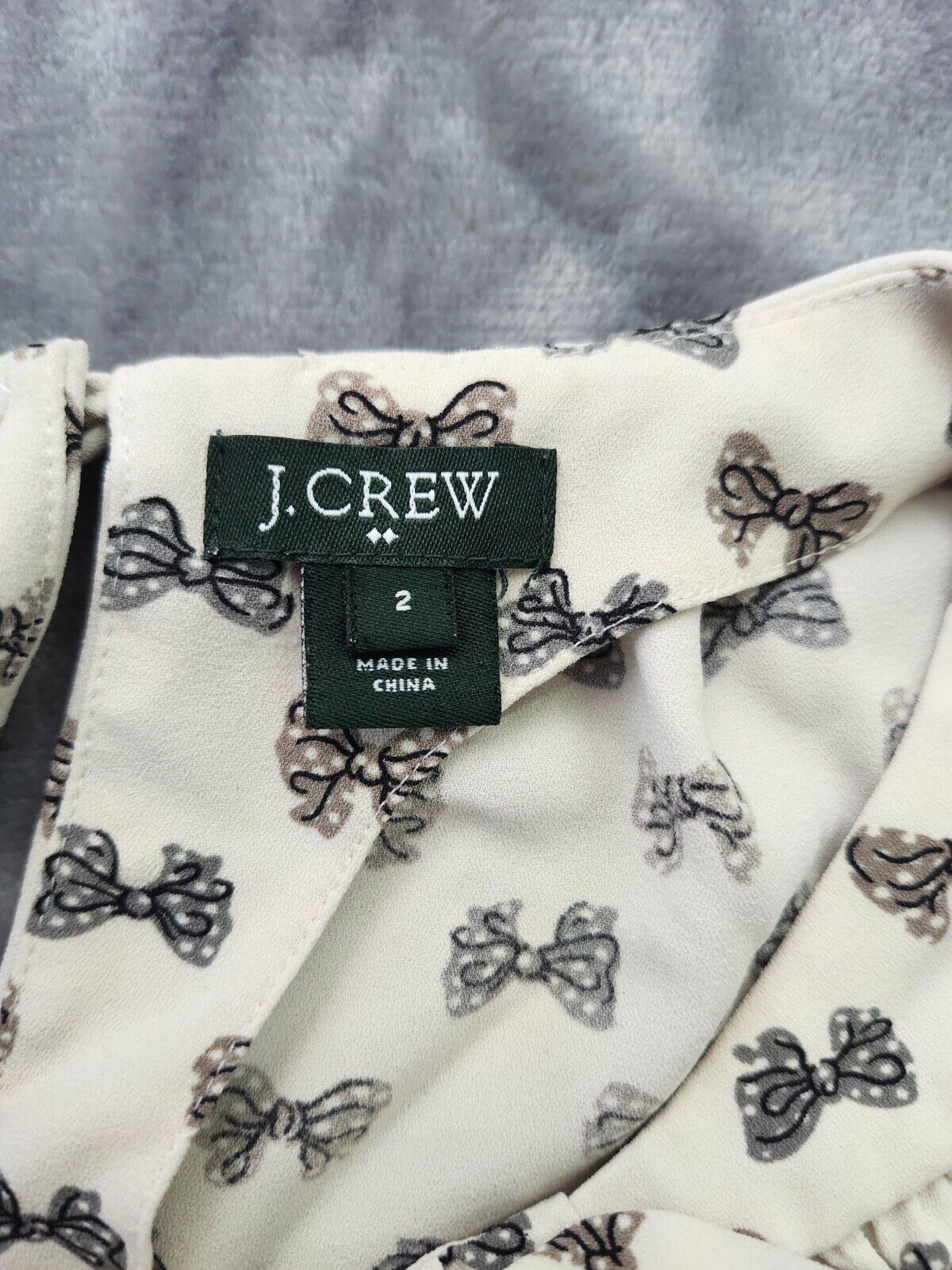 J Crew Bow Print Shirt Blouse Top sz 2 Silk French Light Academia