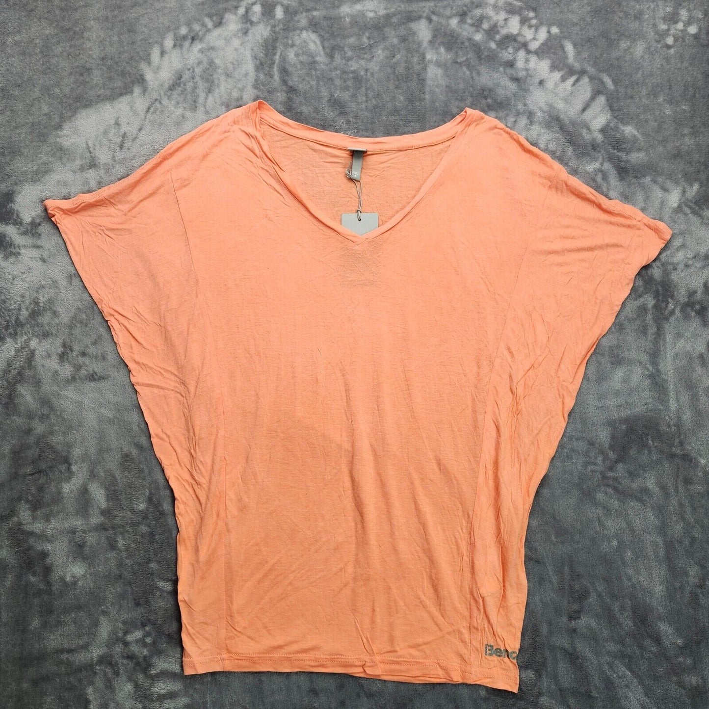 NWT Bench Urban Wear Womens V-neck Batwing Active top Orange SM