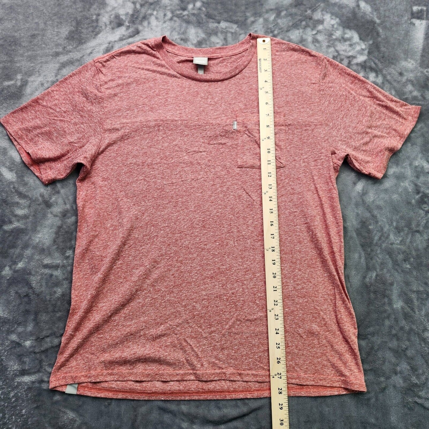 Bench Urban Wear Mens T-Shirt Size Medium Pink