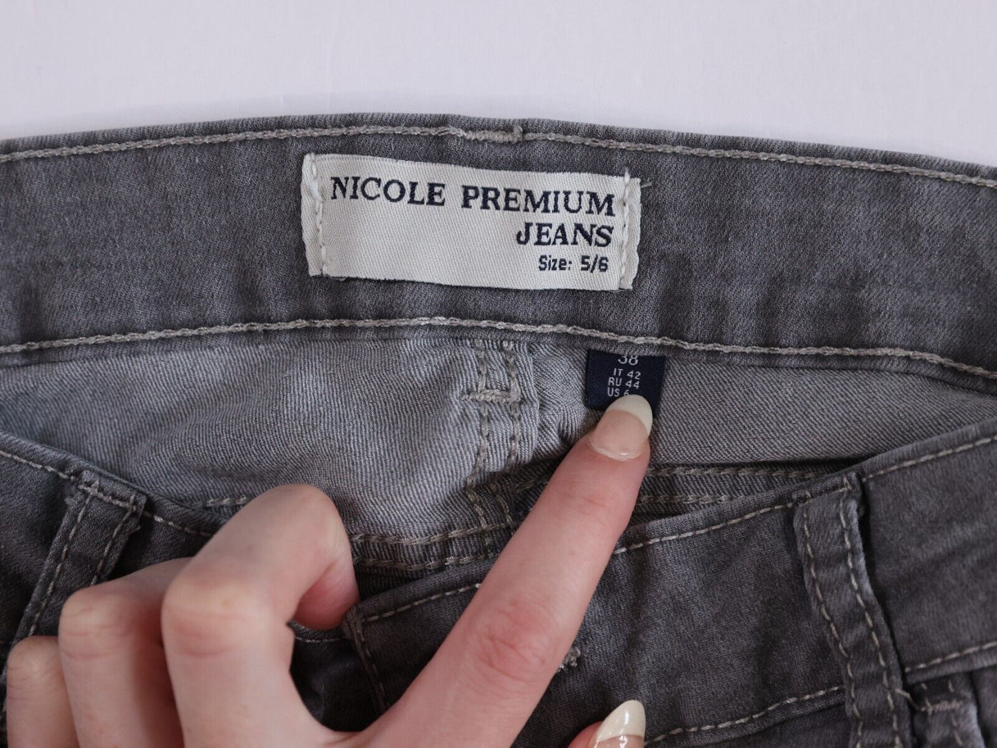 Nicole Premium Jeans Womens Gray (Size 6)