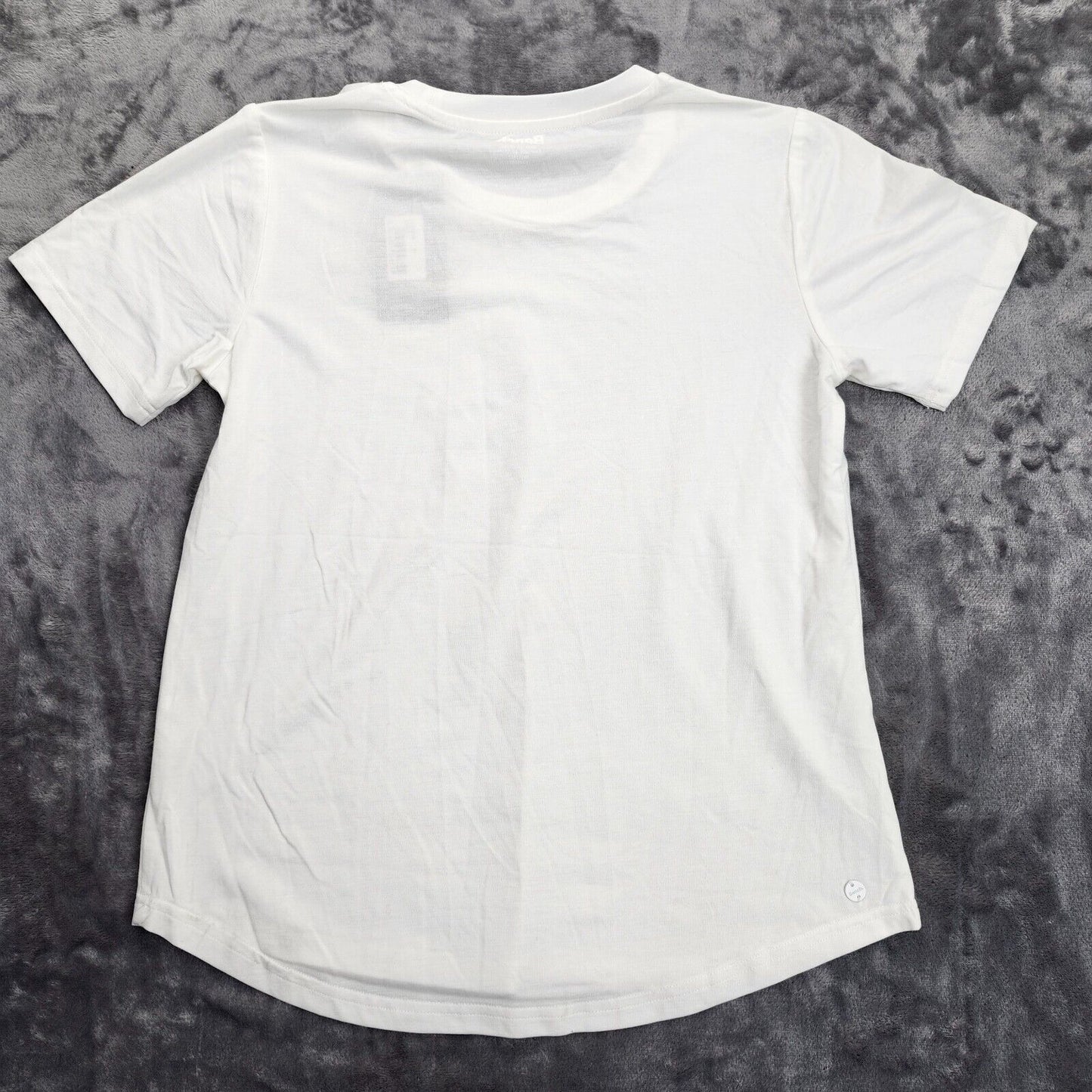 NWT Bench Urban Wear Womens White T-Shirt Small with text