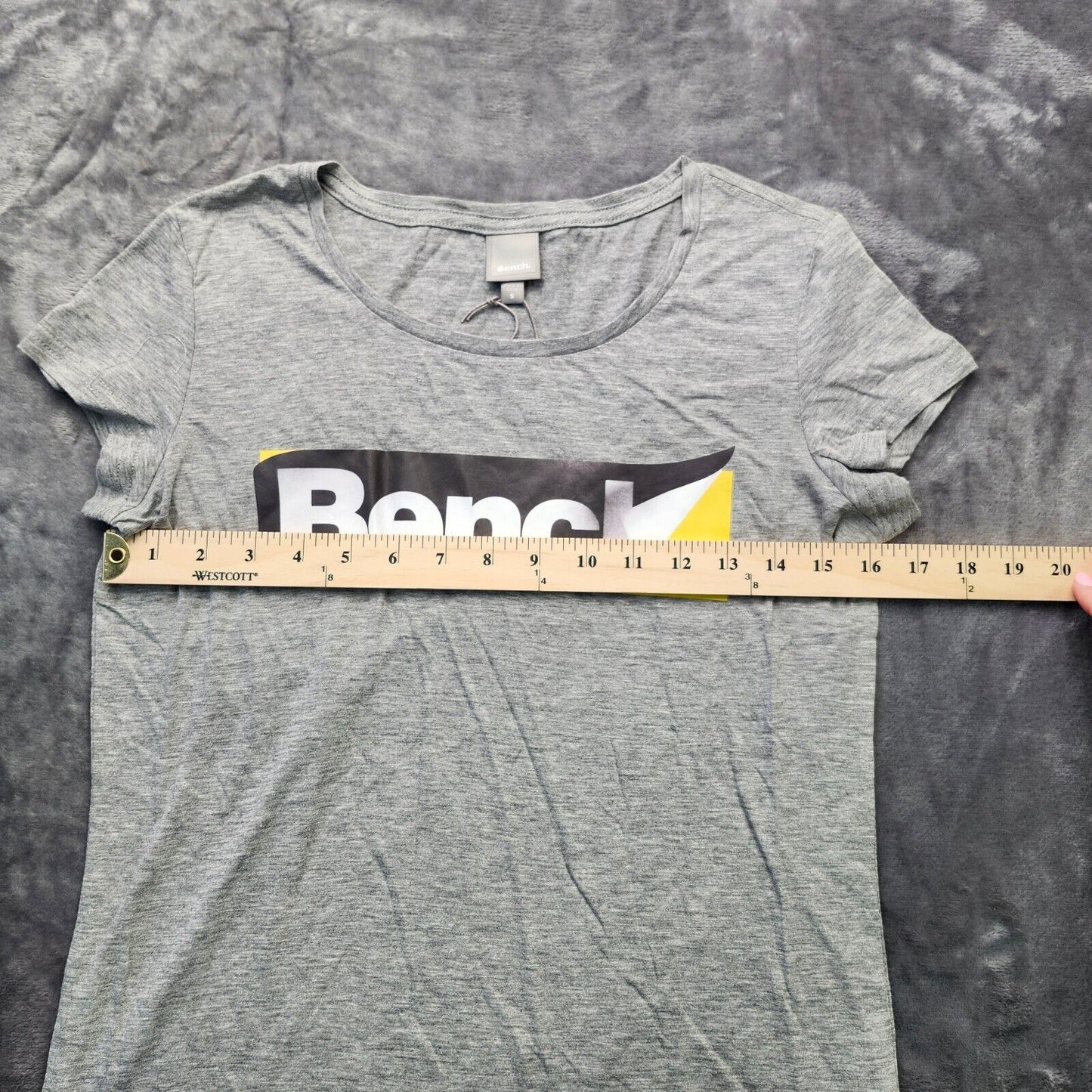 Bench Urban Wear Womens Graphic T-Shirt Size Small Grey