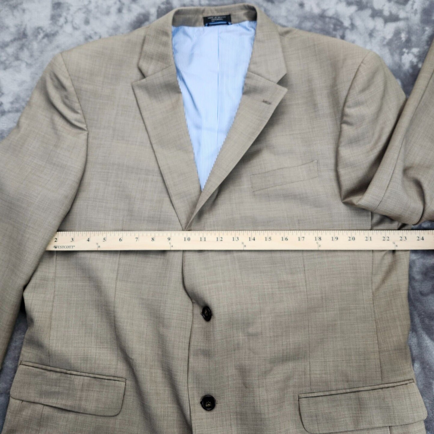 NWoT Tommy Hilfiger 100% Wool Mens Suit Jacket 48 Long Tan Notch Lapel