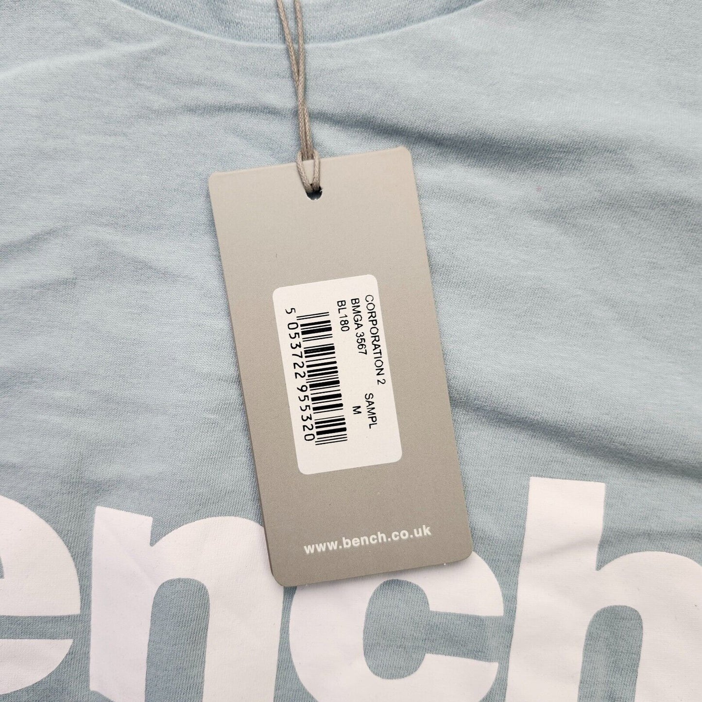 Bench Urban Wear Unisex T-Shirt Light Blue Size Medium