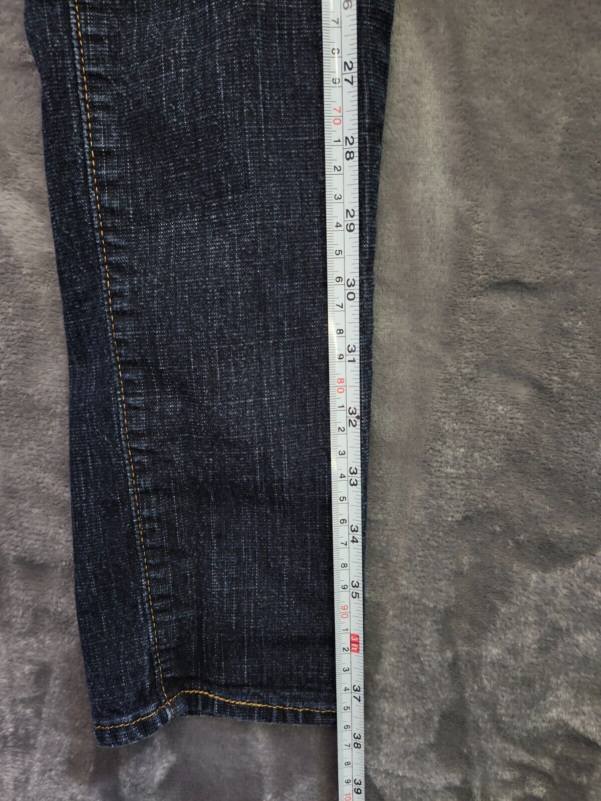 Ladies Levis SLIGHT CURVE SKINNY Low Rise Faded Blue Jeans Size W26 L32