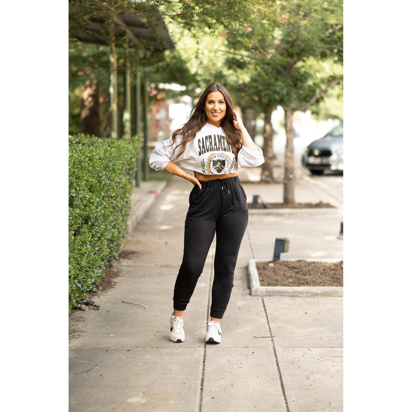 The Braelyn - Black Fleece Jogger