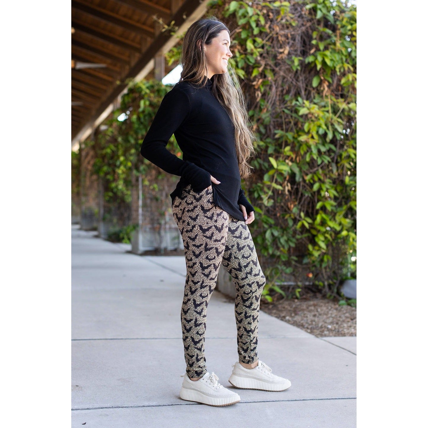 The Bianca - Leopard Bats Leggings *