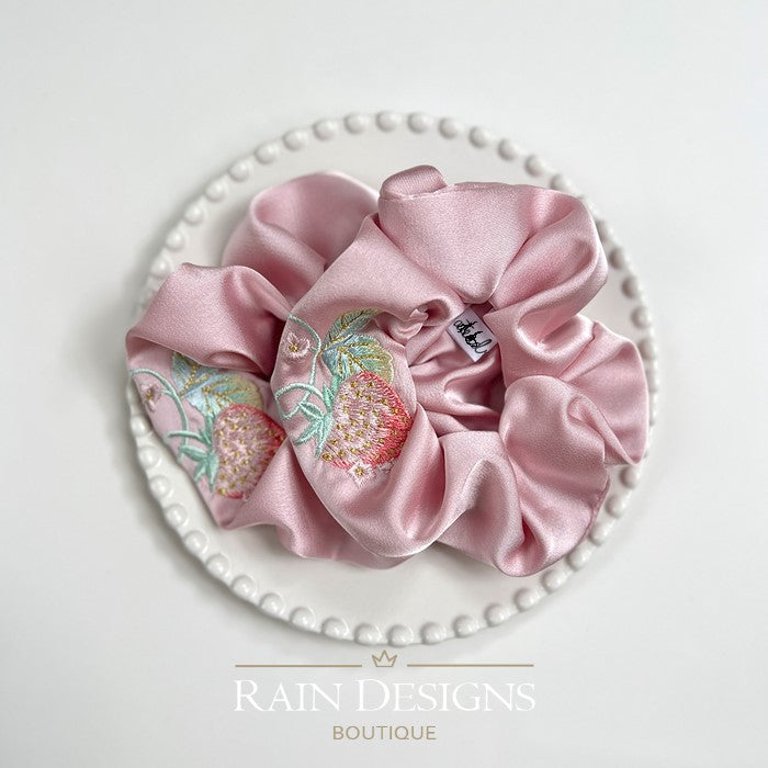 Strawberry Pattern Embroidered Scrunchies