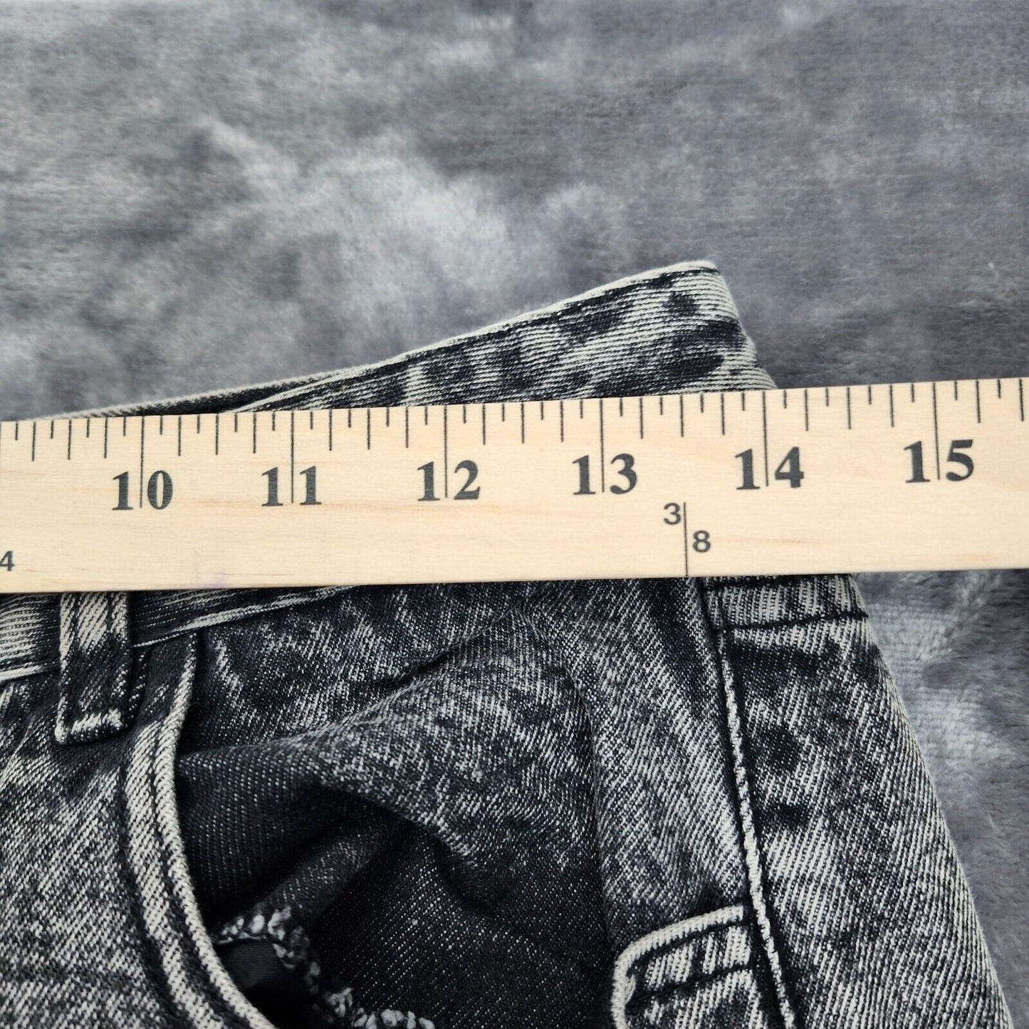 NWoT Finesse Womens High-Waisted Straight Leg Black Cargo Jeans Sz Medium