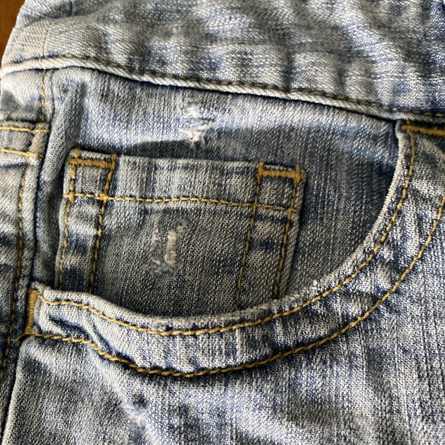 Mossimo Supply Co. Women's Blue Capri Jeans Size 9 Cuffed
