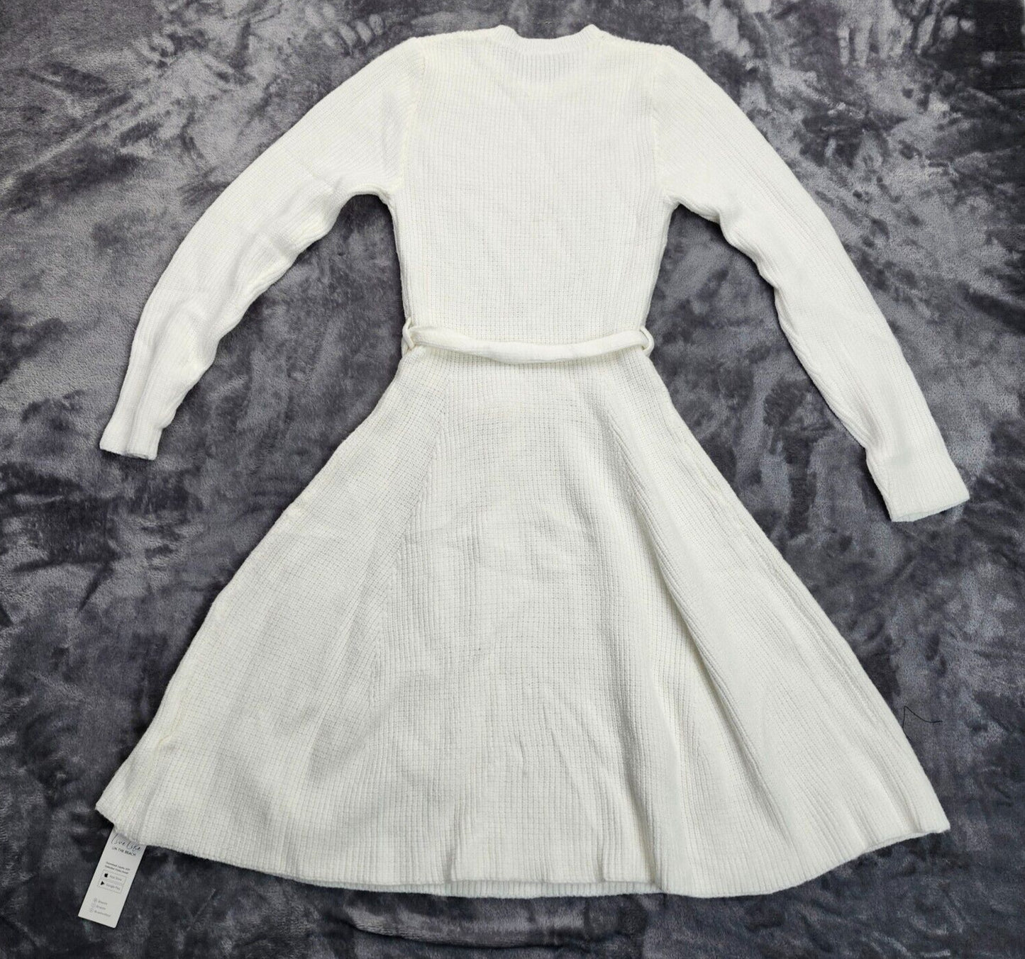 CUPSHE Women's White Knit Belted Sweater Dress sz Small