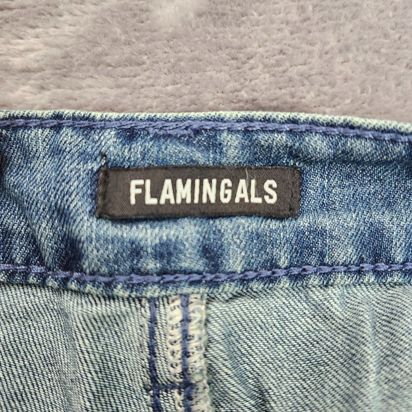 Flamingals Women's Straight Wide Leg Faded Blue Jeans Size Large