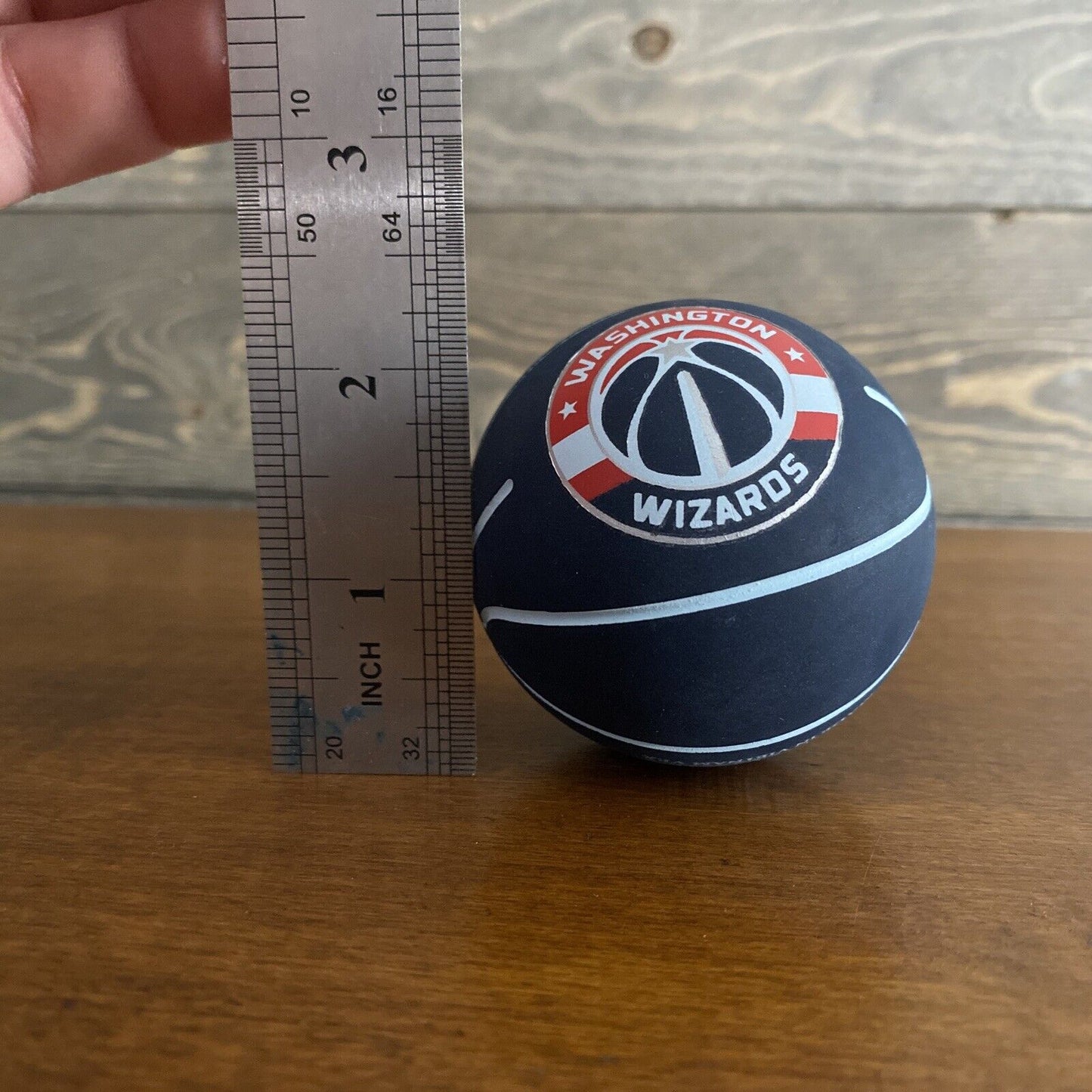 Wilson Washington Wizards 2" Mini Dribbler Basketball