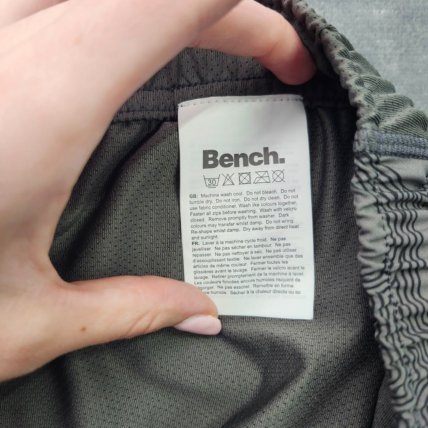NWT Bench Urban Wear Unisex Loose fit Active shorts Size Medium Grey Topo map